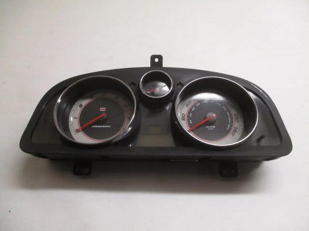 Pre-Owned Saturn Vue Speedometer Speedo Cluster  102K   (Good)
