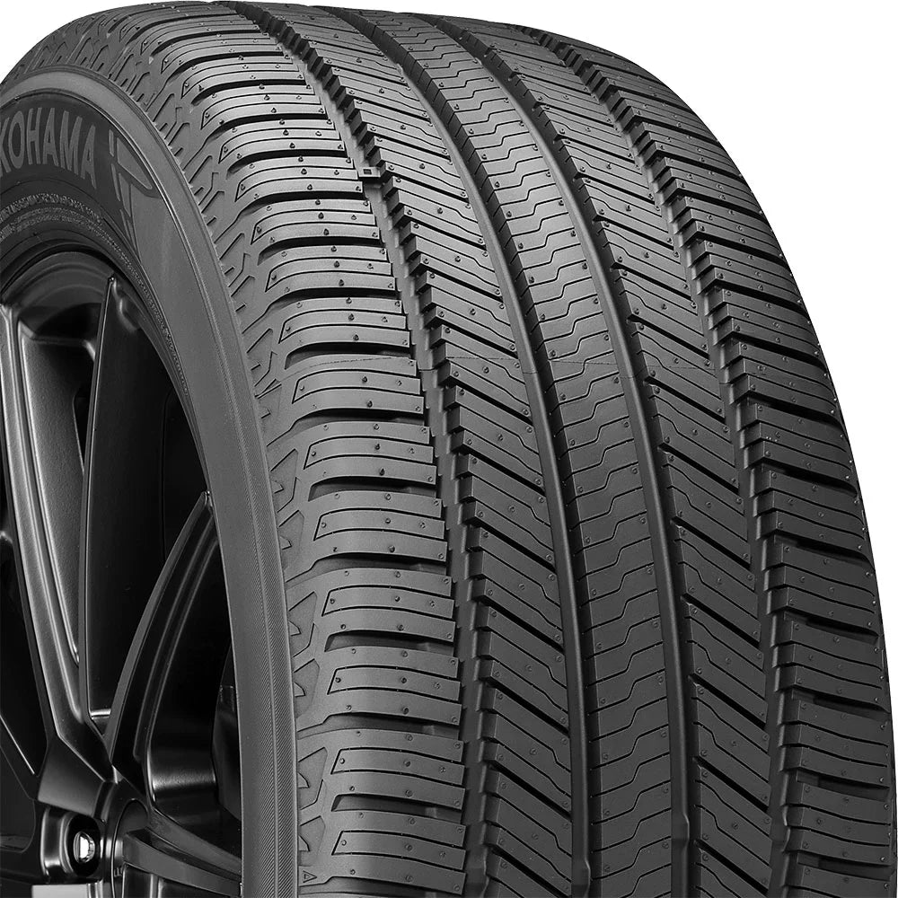Yokohama Geolandar   225/60R17 99H  All Season Tire