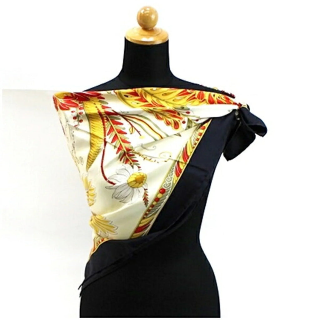 Pre-Owned Salvatore Ferragamo Scarf Muffler Black x Multicolor Women's (Good)