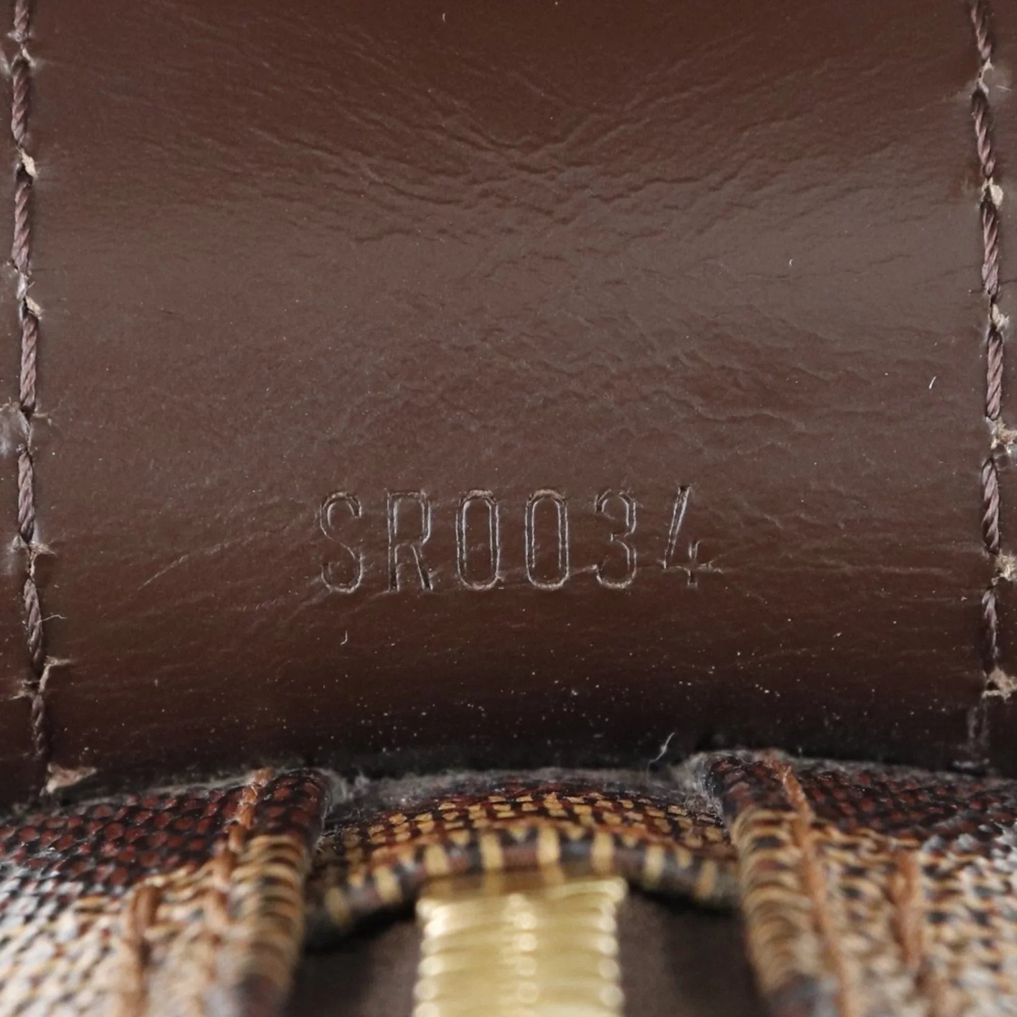 Pre-Owned   Louis Vuitton Naviglio  Damier Canvas Brown  Unisex Shoulder Bag (Fair)