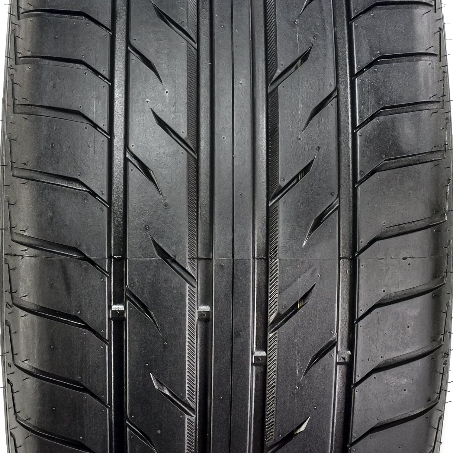 Achilles  Sport 2 245/30R22  95W  High Performance Tire