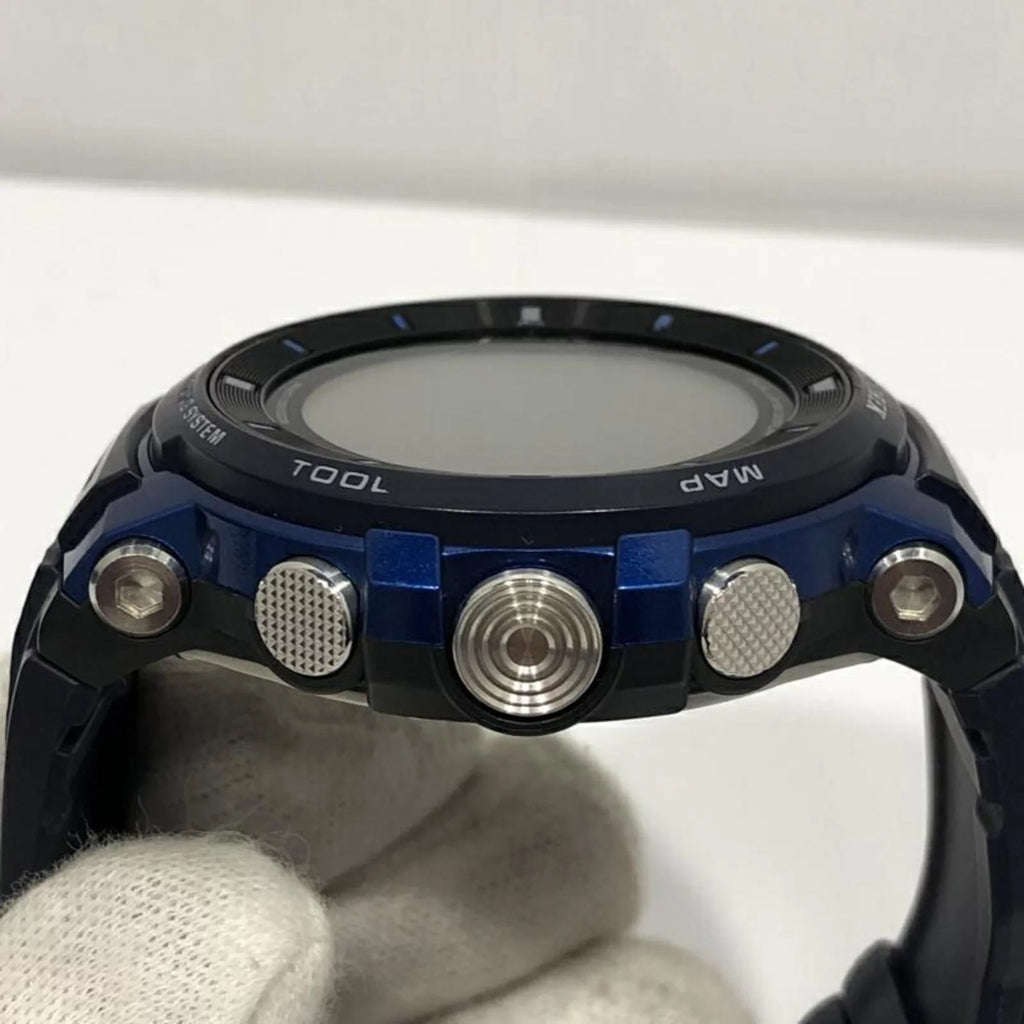 Pre-Owned   Casio Pro Trek - smart watch with box (Fair)