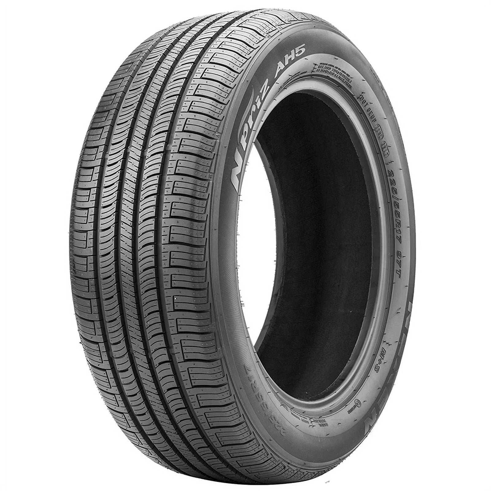 Nexen 'Priz  All-Season Tire - 225/65R17 102T
