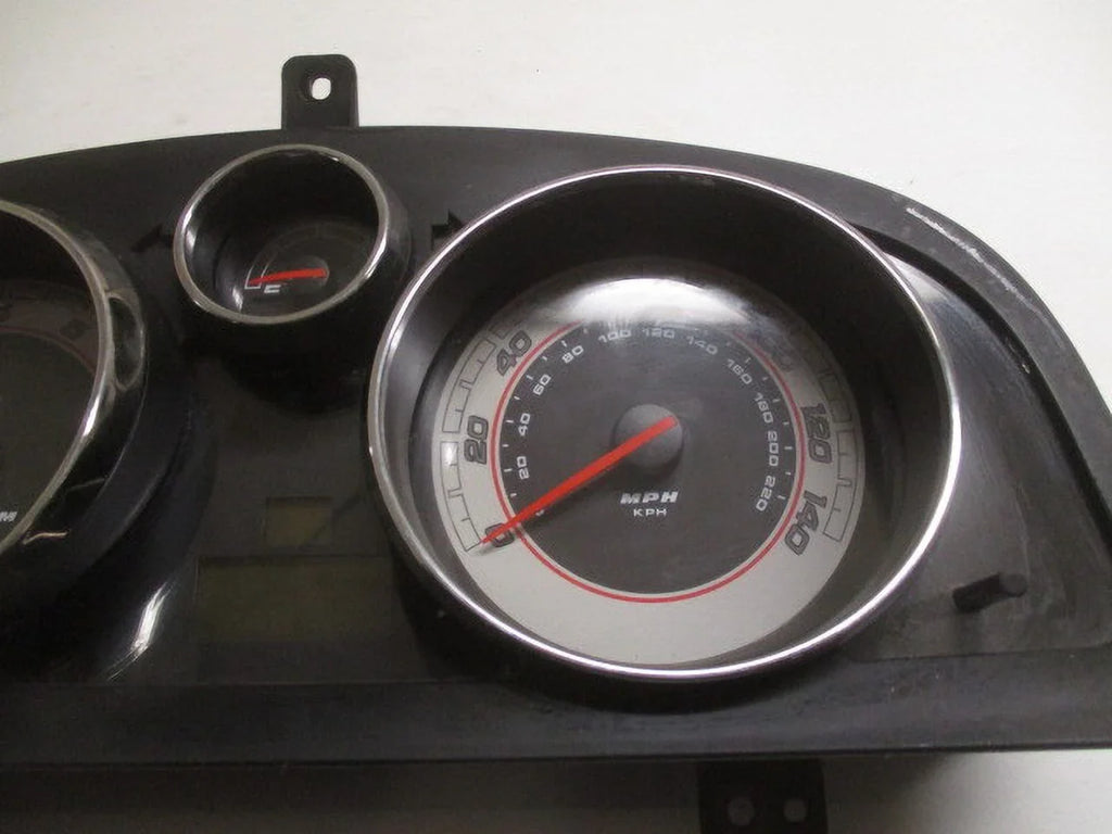 Pre-Owned Saturn Vue Speedometer Speedo Cluster  102K   (Good)